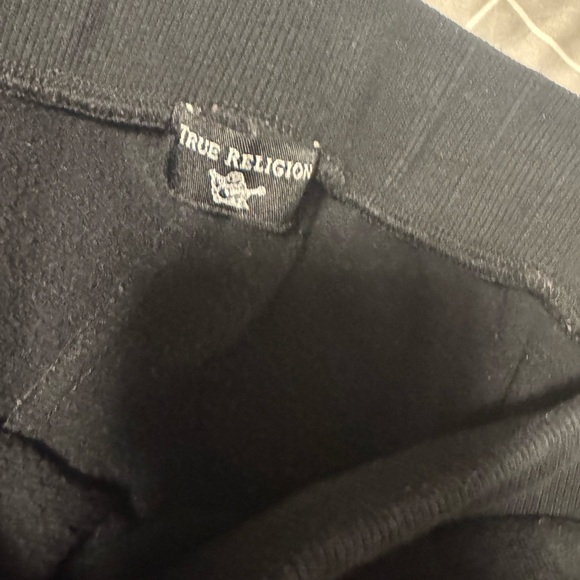 True Religion Shorts - Picture 4 of 4